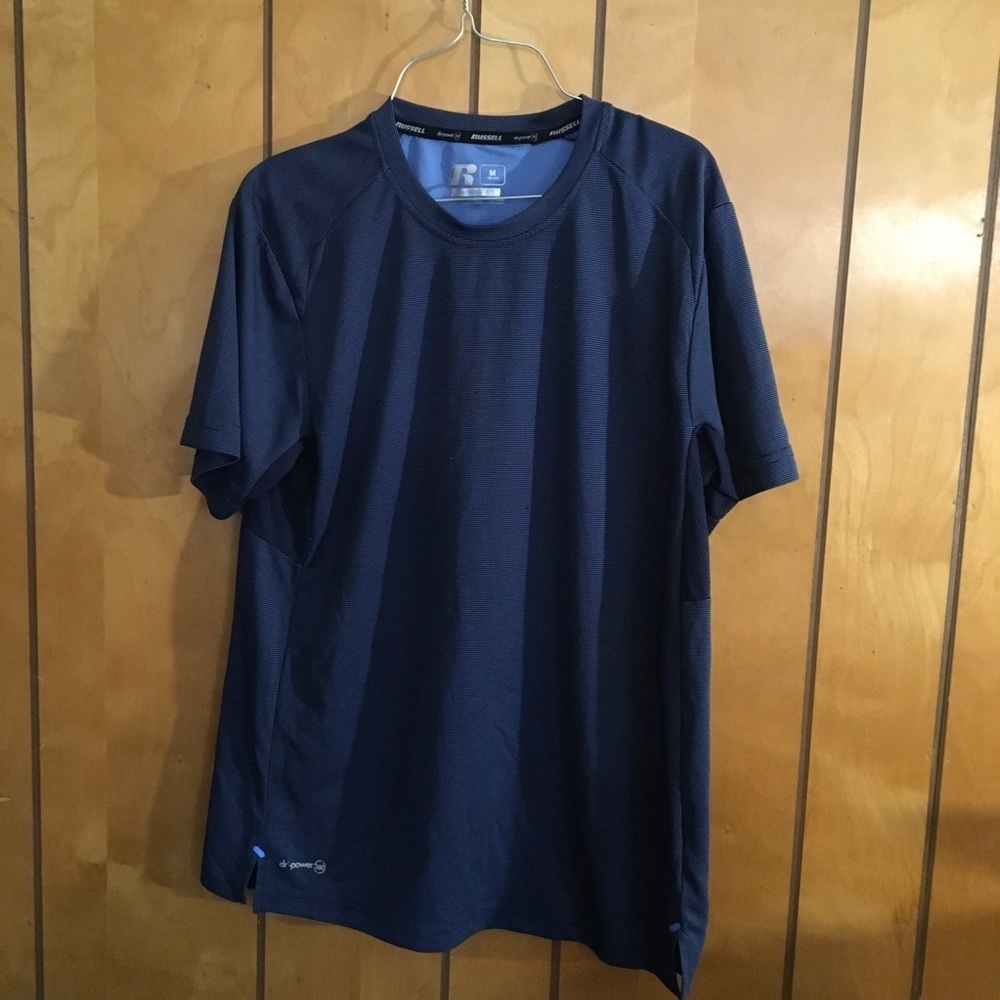 Russel Dri Power 360 Men’s Tee Size 38-40